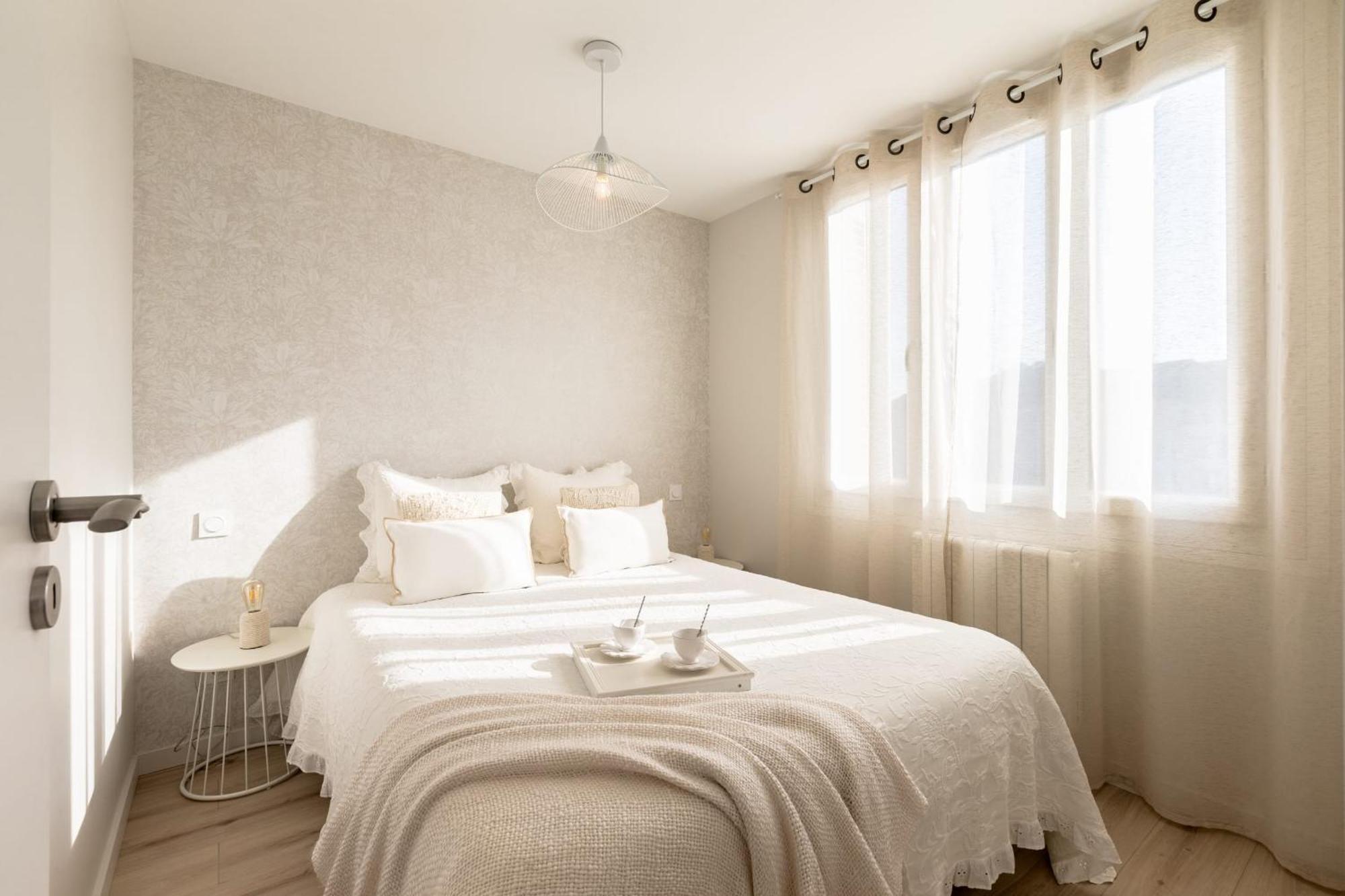 Le Santorin Elegant Calme Parking Apartment Анси Екстериор снимка
